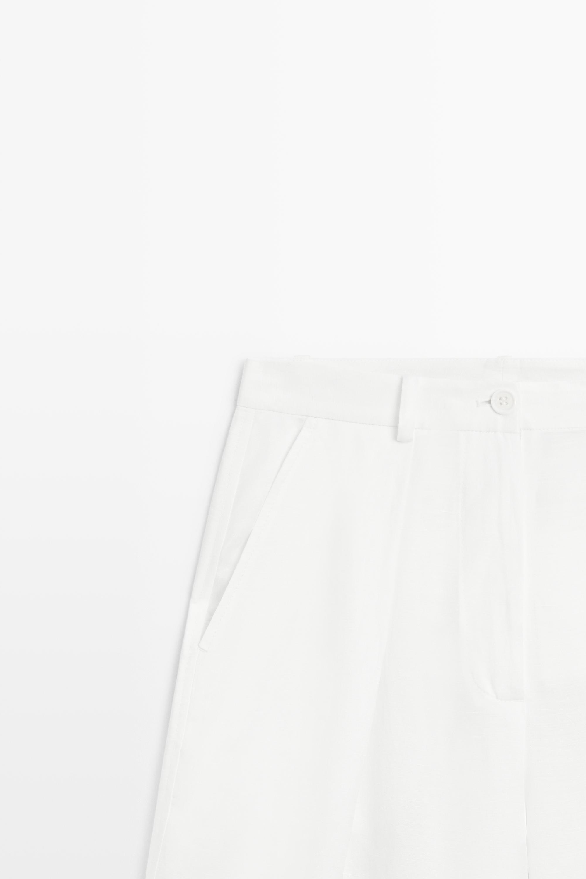 Flowing linen blend pants with seams